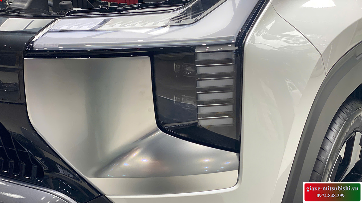 mitsubishi-destinator-ultimate-mau-trang (5)